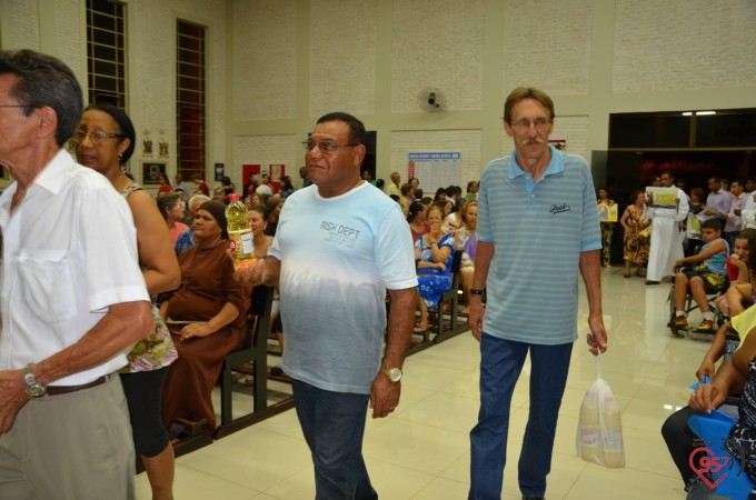 Missa inaugural da paróquia Santo André, em Dourados