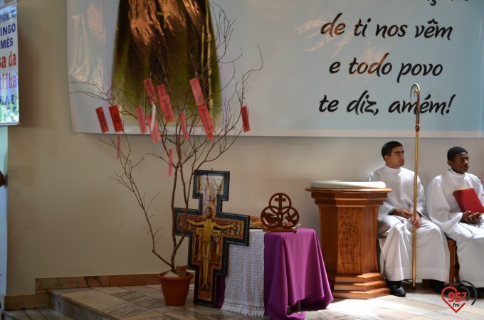 Dom Redovino celebra missa inaugural da paróquia São Francisco