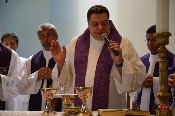 Dom Redovino celebra missa inaugural da paróquia São Francisco