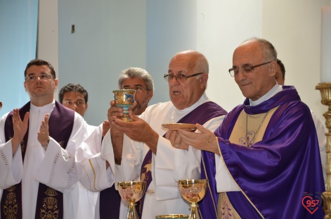 Dom Redovino celebra missa inaugural da paróquia São Francisco