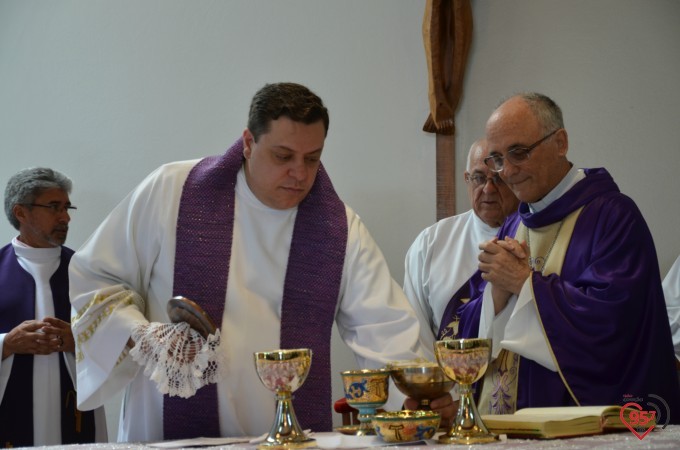 Dom Redovino celebra missa inaugural da paróquia São Francisco
