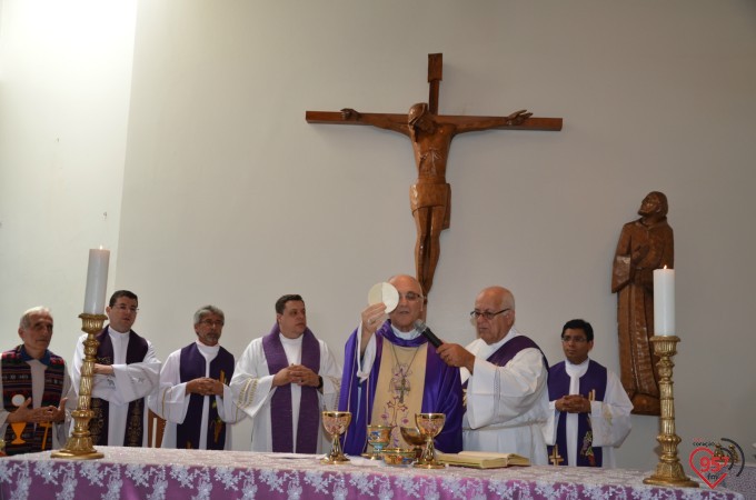 Dom Redovino celebra missa inaugural da paróquia São Francisco