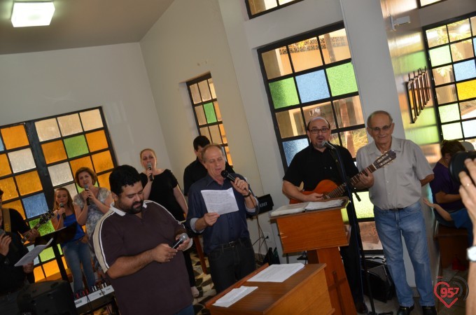 Dom Redovino celebra missa inaugural da paróquia São Francisco