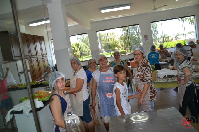 Dom Redovino celebra missa inaugural da paróquia São Francisco
