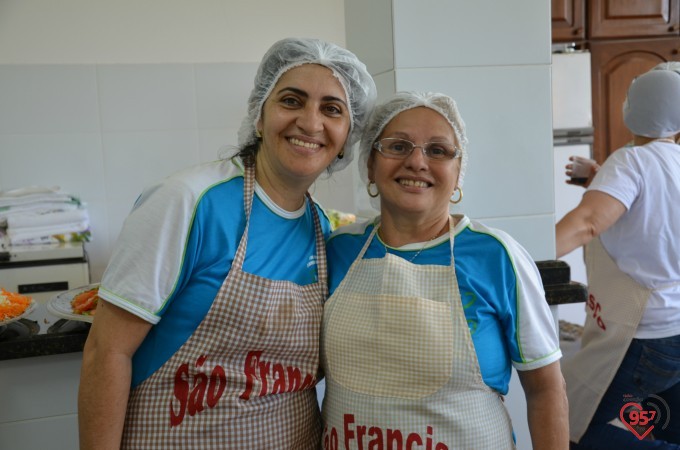 Dom Redovino celebra missa inaugural da paróquia São Francisco