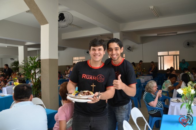 Almoço paróquia Imaculada Conceição