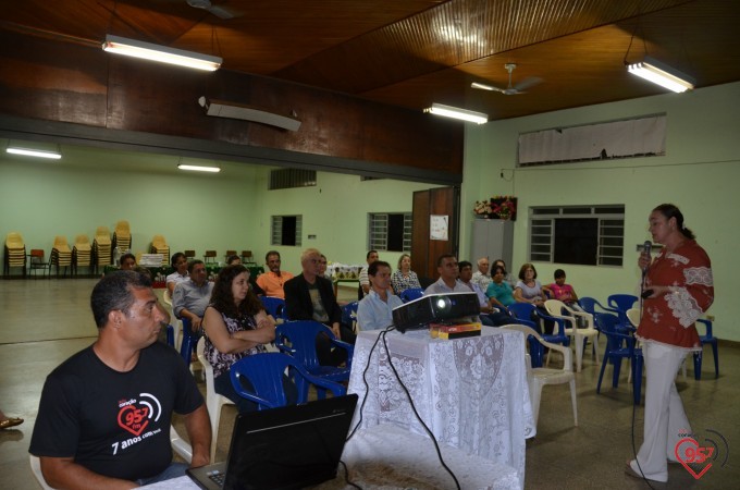 Rádio Coração realiza confraternização com voluntários, em Itaporã