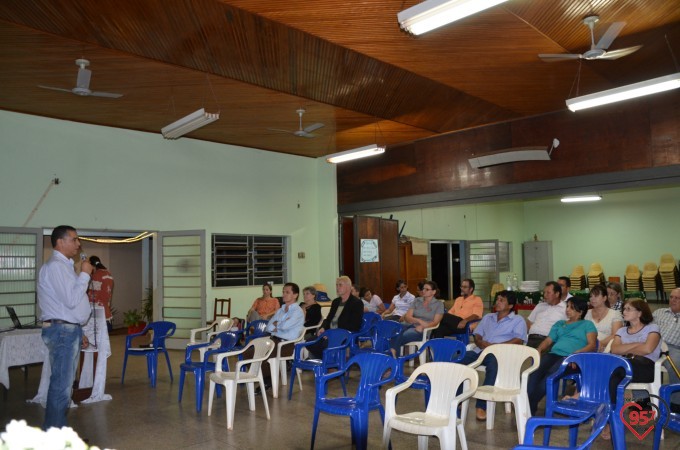 Rádio Coração realiza confraternização com voluntários, em Itaporã