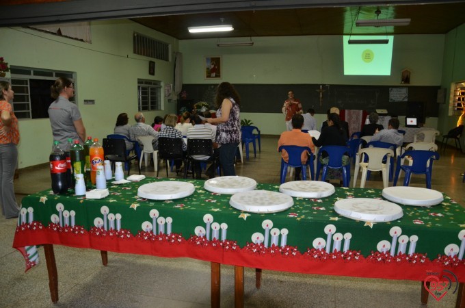Rádio Coração realiza confraternização com voluntários, em Itaporã