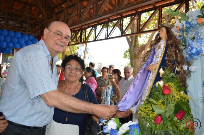 Frei Eterson celebra missa caacupê na praça paraguaia
