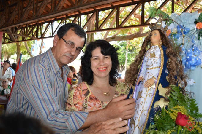 Frei Eterson celebra missa caacupê na praça paraguaia