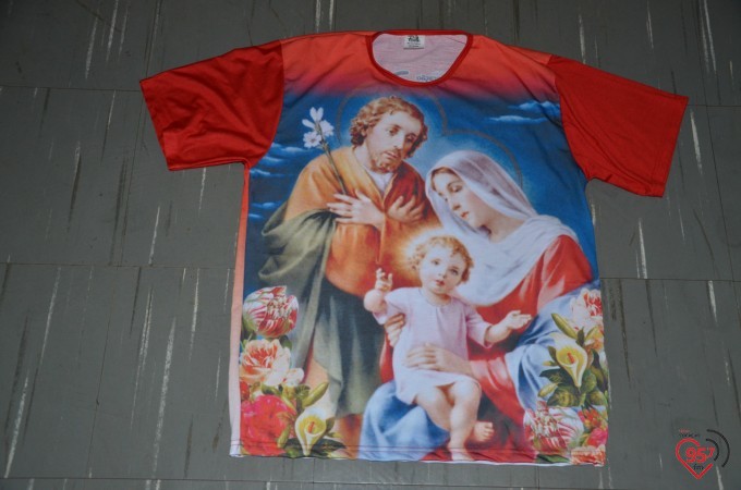 Camisetas da Rádio Coração FM, alusivas ao Natal. Adquira a sua!