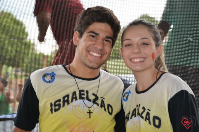Grupo Israel faz confraternização com crianças no Santuário Pe. Pio