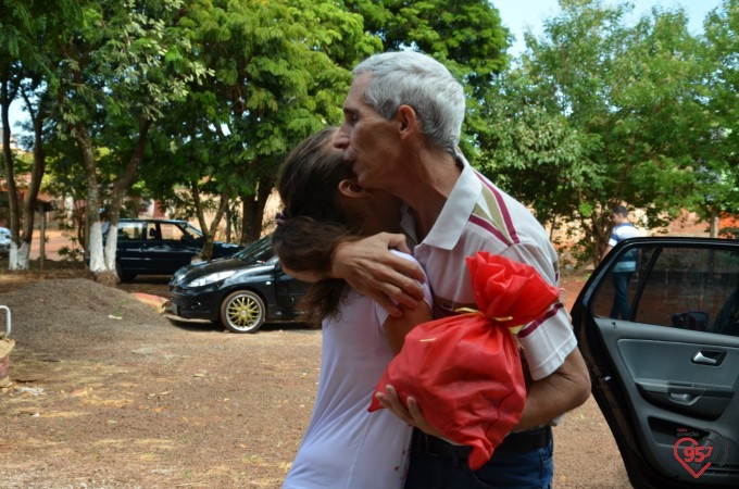 Missa dos 10 anos do Coral Santa Clara e entrega de presentes as crianças