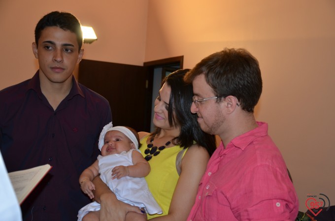 Cintia Sanabria e Guilherme Marchiolli se casam na capela Santa Clara