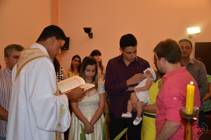 Cintia Sanabria e Guilherme Marchiolli se casam na capela Santa Clara