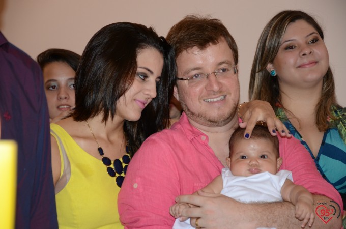 Cintia Sanabria e Guilherme Marchiolli se casam na capela Santa Clara