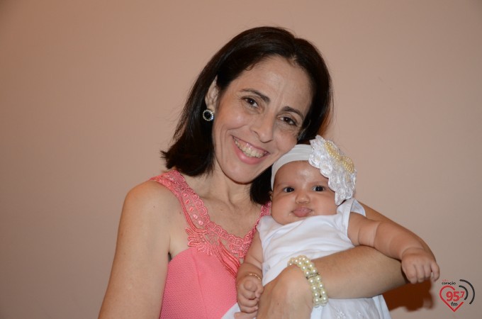 Cintia Sanabria e Guilherme Marchiolli se casam na capela Santa Clara