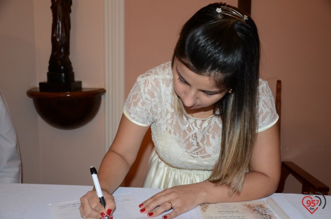 Cintia Sanabria e Guilherme Marchiolli se casam na capela Santa Clara