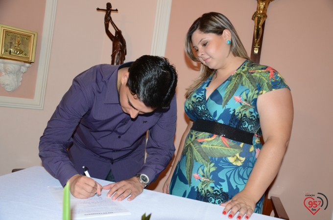 Cintia Sanabria e Guilherme Marchiolli se casam na capela Santa Clara
