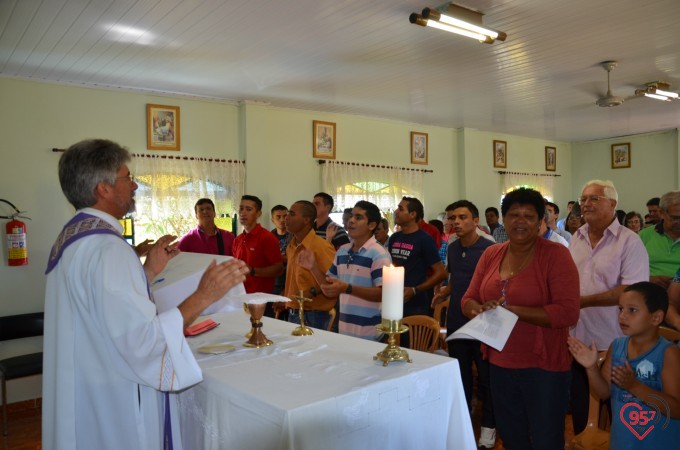 Pe. Otair celebra missa de 'Ação de Graças' na Casa da Esperança