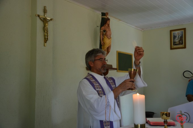 Pe. Otair celebra missa de 'Ação de Graças' na Casa da Esperança