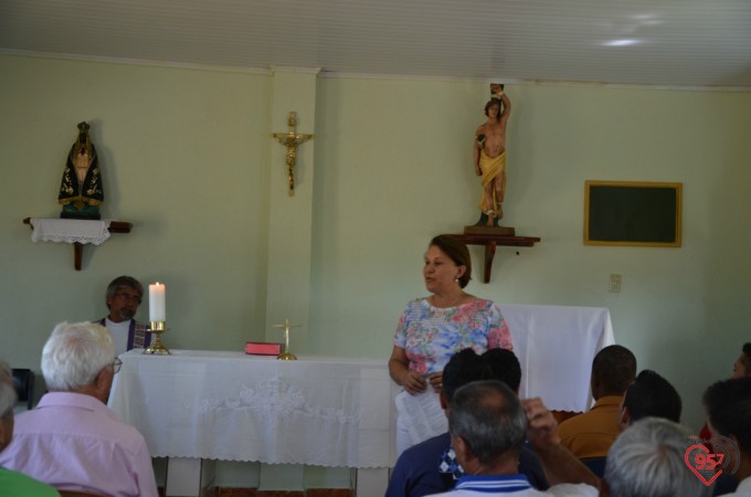 Pe. Otair celebra missa de 'Ação de Graças' na Casa da Esperança