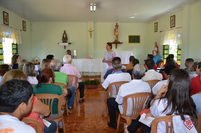 Pe. Otair celebra missa de 'Ação de Graças' na Casa da Esperança