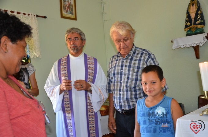 Pe. Otair celebra missa de 'Ação de Graças' na Casa da Esperança