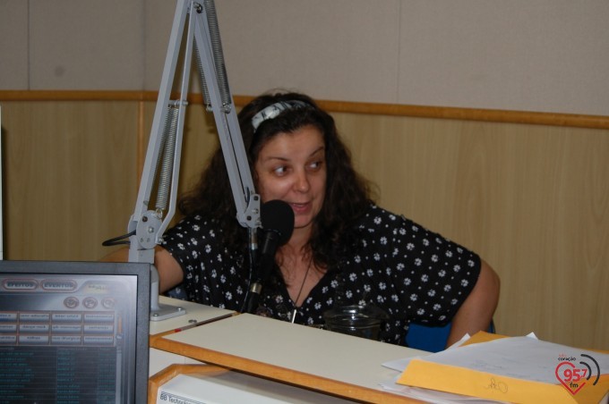 Jovens do quinto acampamento juvenil dão testemunhos na Rádio Coração