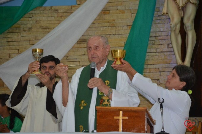 Paróquia Nossa Senhora Auxiliadora recebe projeto 'Amigos do Coração'