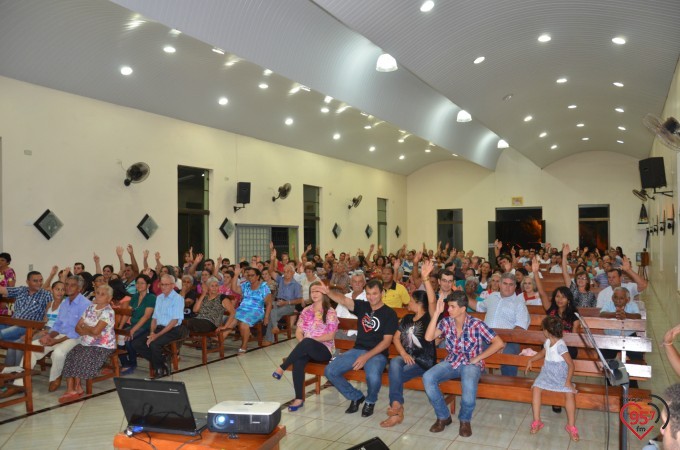 Paróquia Nossa Senhora Auxiliadora recebe projeto 'Amigos do Coração'