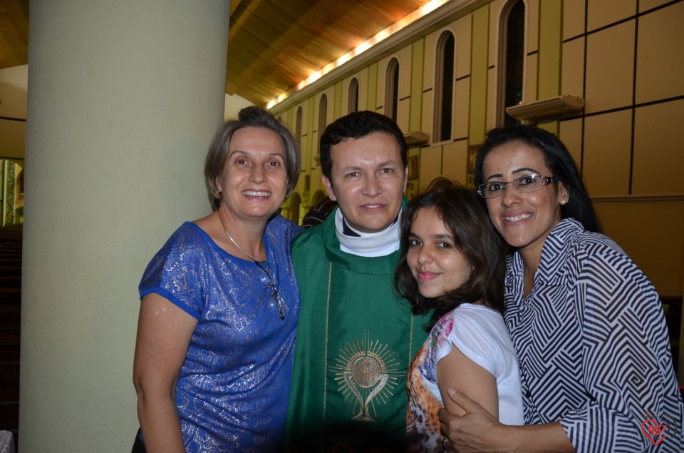 Padre Crispim - missa da família no dia do seu aniversário