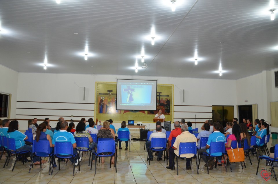 Projeto 'Amigos do Coração' é apresentado em reunião do cursilho