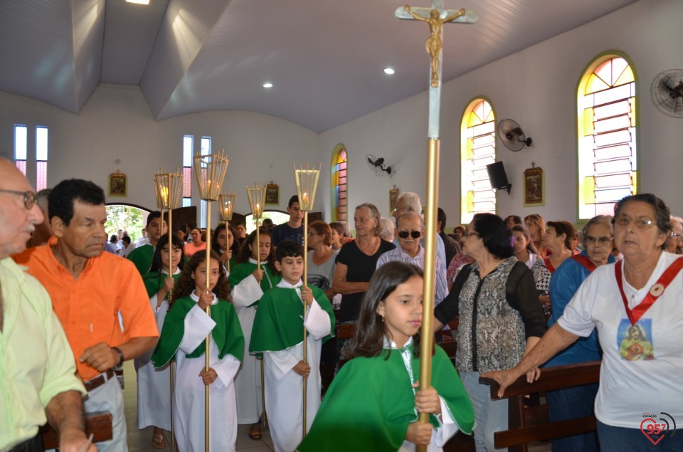 Pe. Guilherme é empossado como pároco em Indápolis