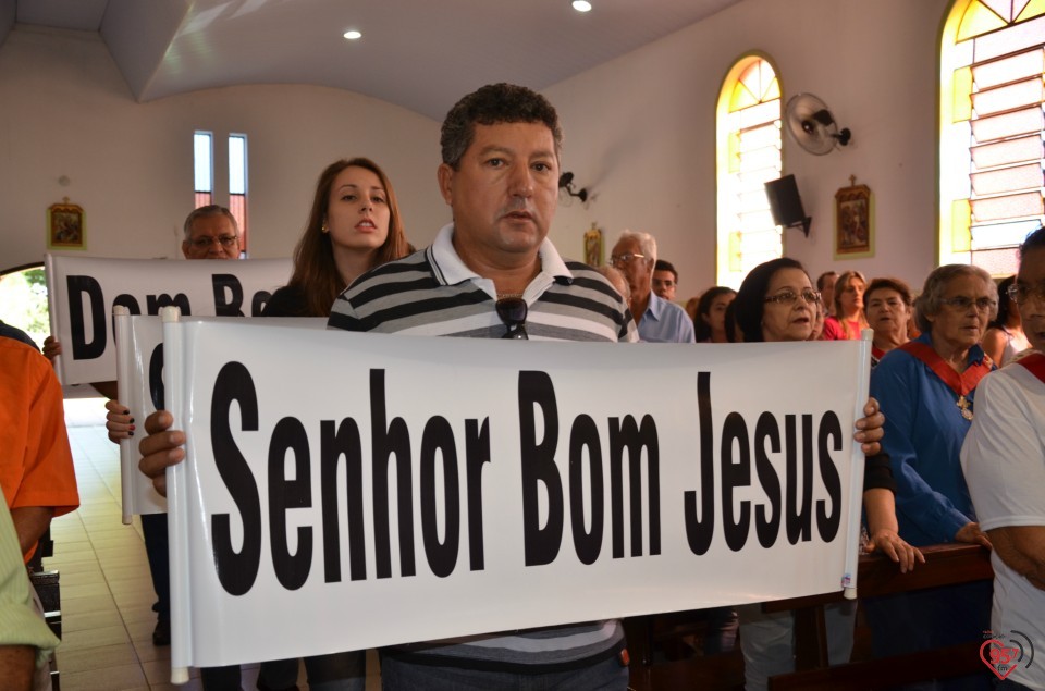 Pe. Guilherme é empossado como pároco em Indápolis