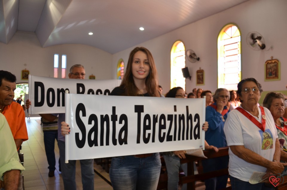 Pe. Guilherme é empossado como pároco em Indápolis