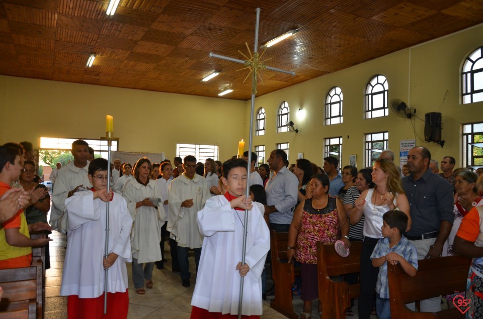 Pe. Wilibrodus toma posse na paróquia N.S. Aparecida