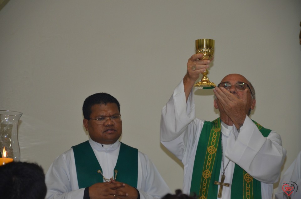 Pe. Wilibrodus toma posse na paróquia N.S. Aparecida