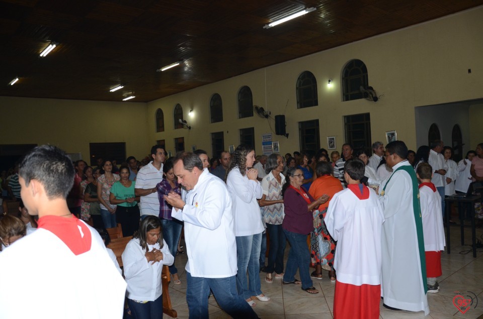Pe. Wilibrodus toma posse na paróquia N.S. Aparecida