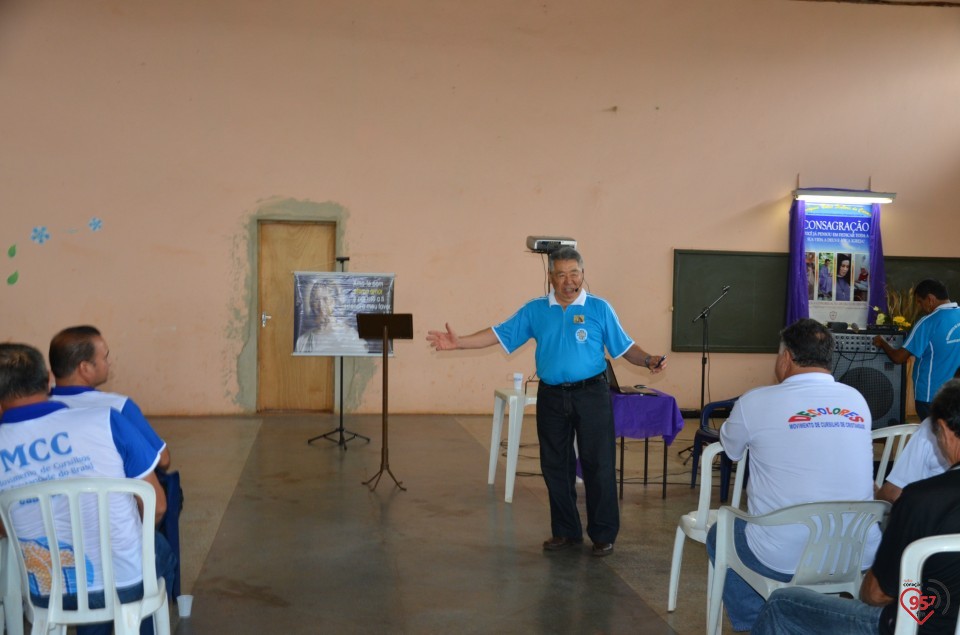Ozair Sanábria ministra palestra para Cursilhista