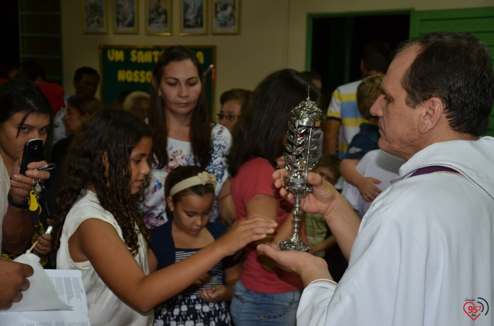 Relicário de São Luiz Orione visita capela no Potrerito