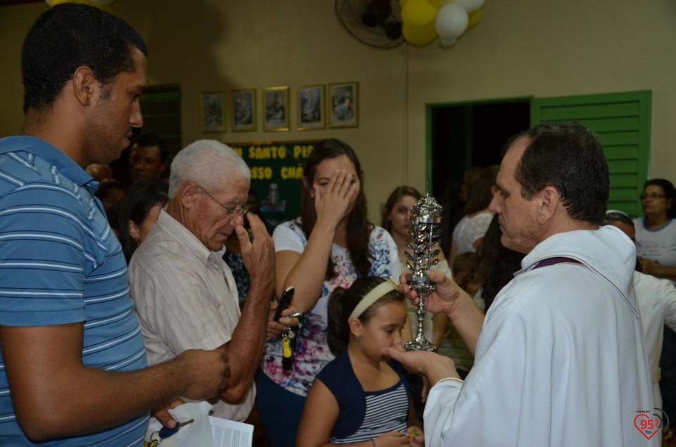 Relicário de São Luiz Orione visita capela no Potrerito