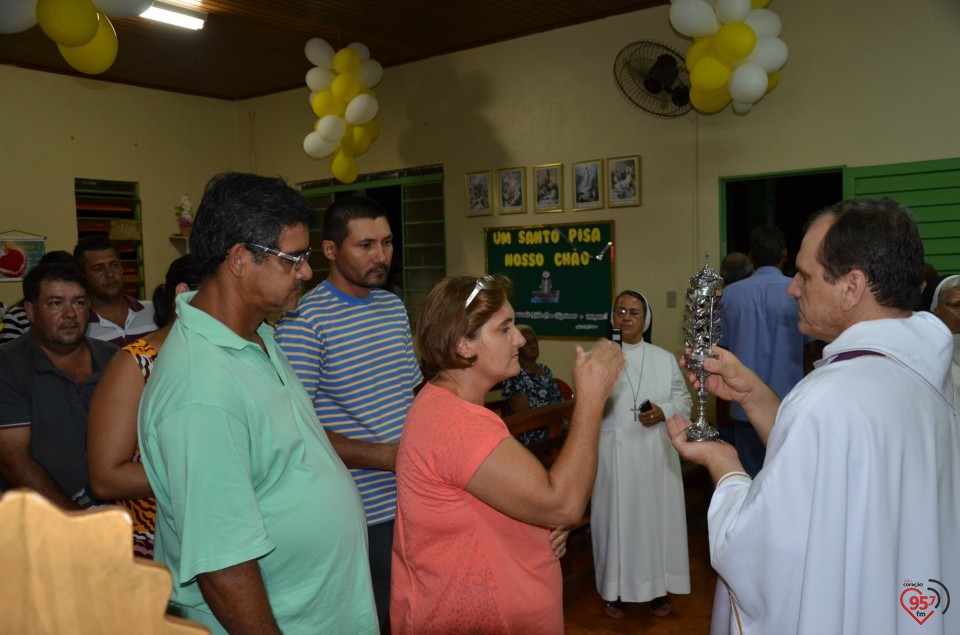 Relicário de São Luiz Orione visita capela no Potrerito