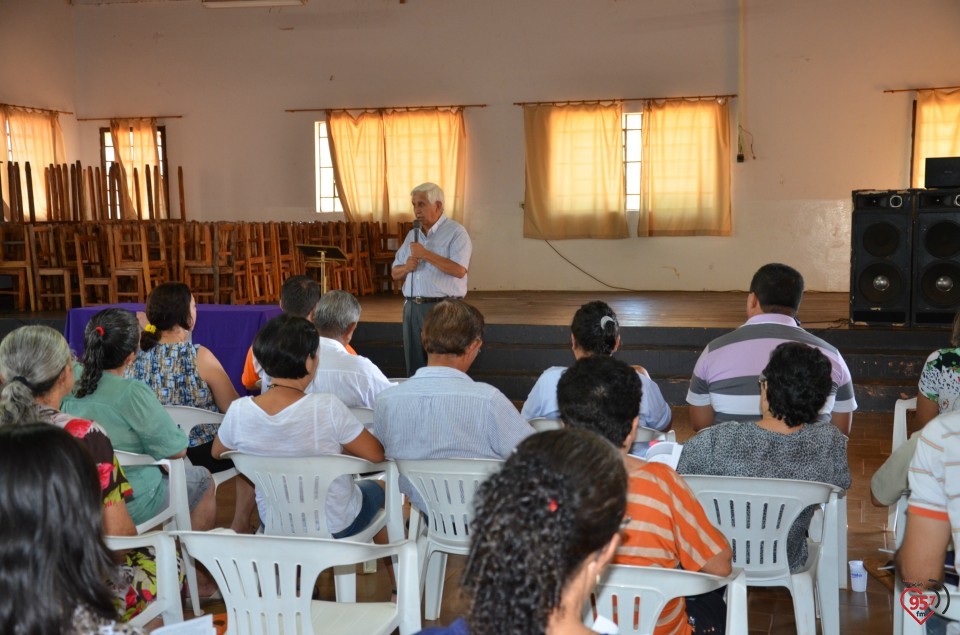 Jovens de Indápolis fazem encenação alusiva a CF 2014