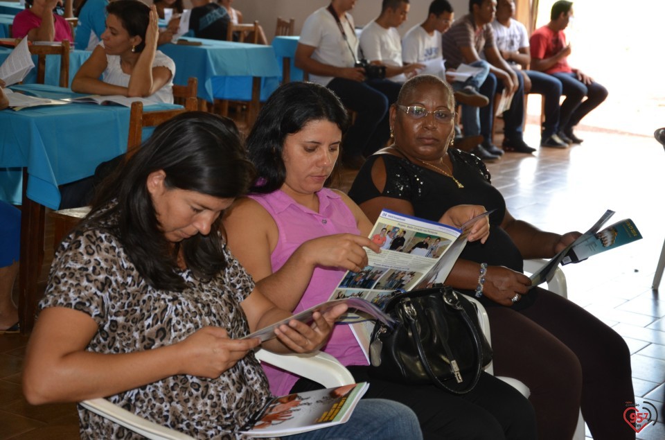 Jovens de Indápolis fazem encenação alusiva a CF 2014
