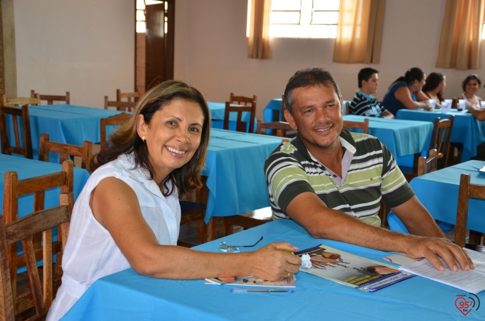 Jovens de Indápolis fazem encenação alusiva a CF 2014