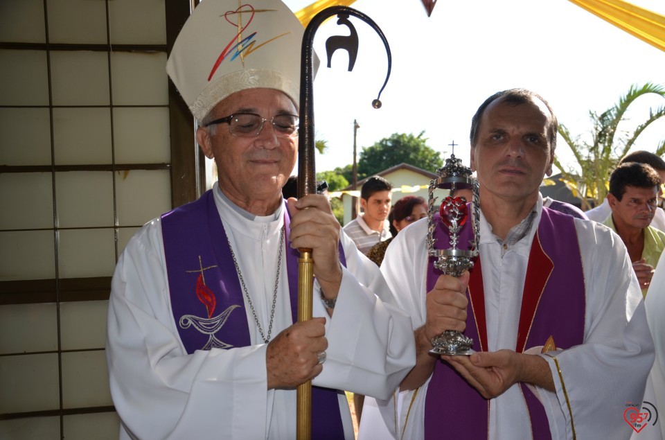 Bispo celebra missa na presença da relíquia de São Luiz Orione