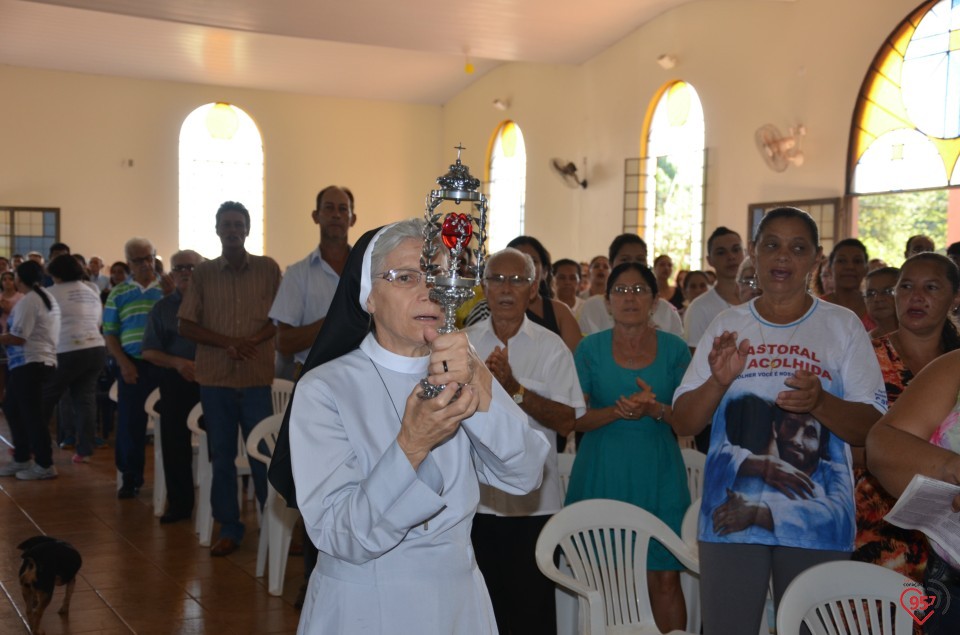 Bispo celebra missa na presença da relíquia de São Luiz Orione