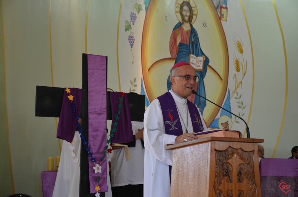 Bispo celebra missa na presença da relíquia de São Luiz Orione